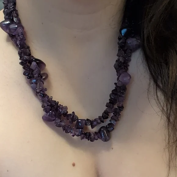 Elegant Handmade Genuine Amethyst Necklace - Picture 7 of 7